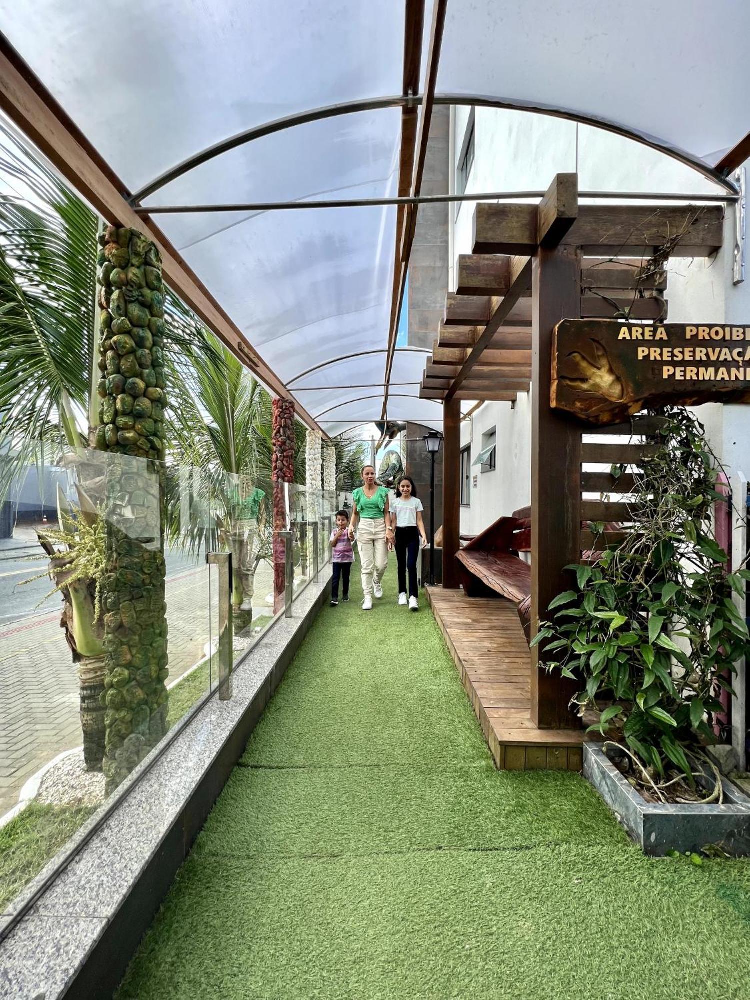 Hotel Recanto Dos Dinossauros Penha  Εξωτερικό φωτογραφία